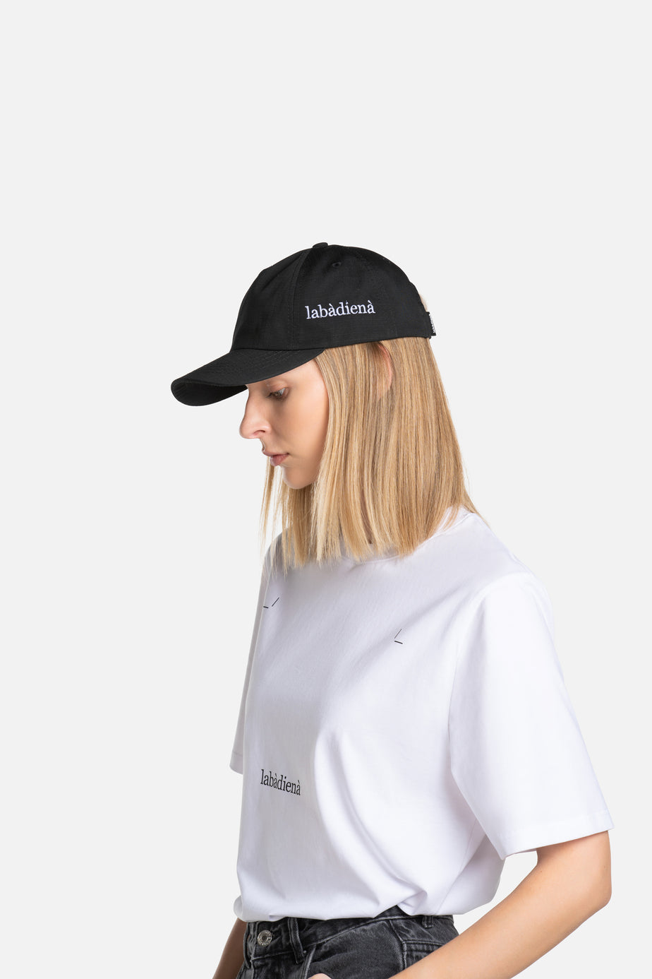 labàdienà baseball cap - B