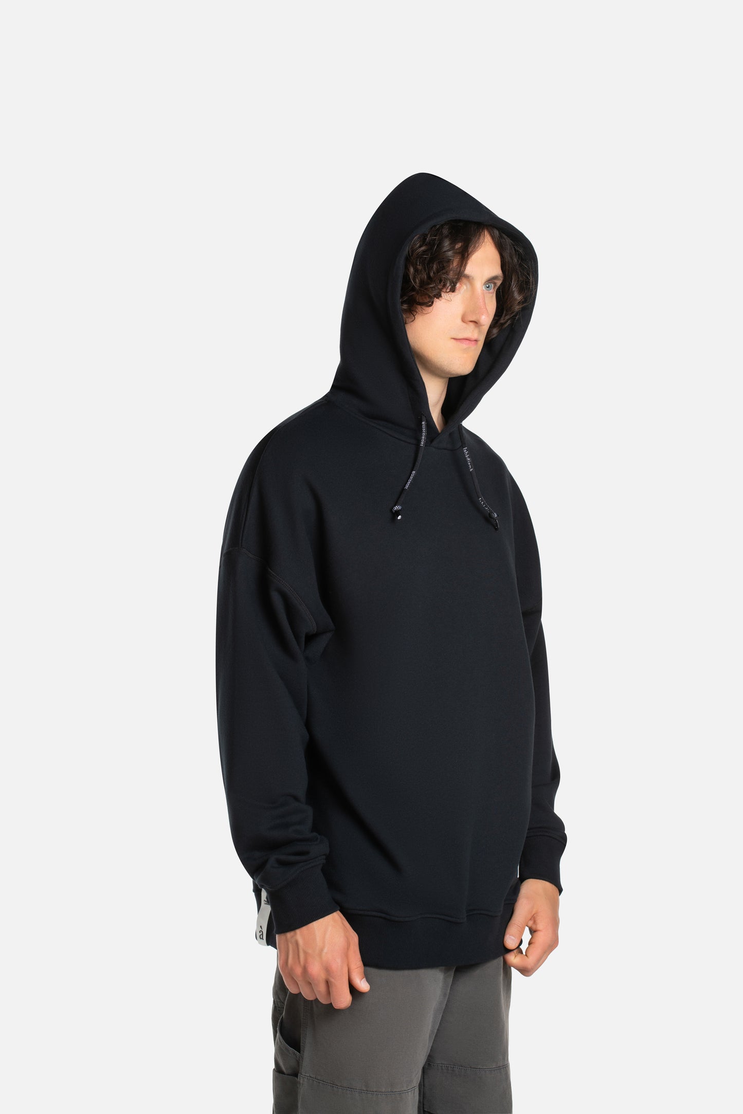 labàdienà Hoodie