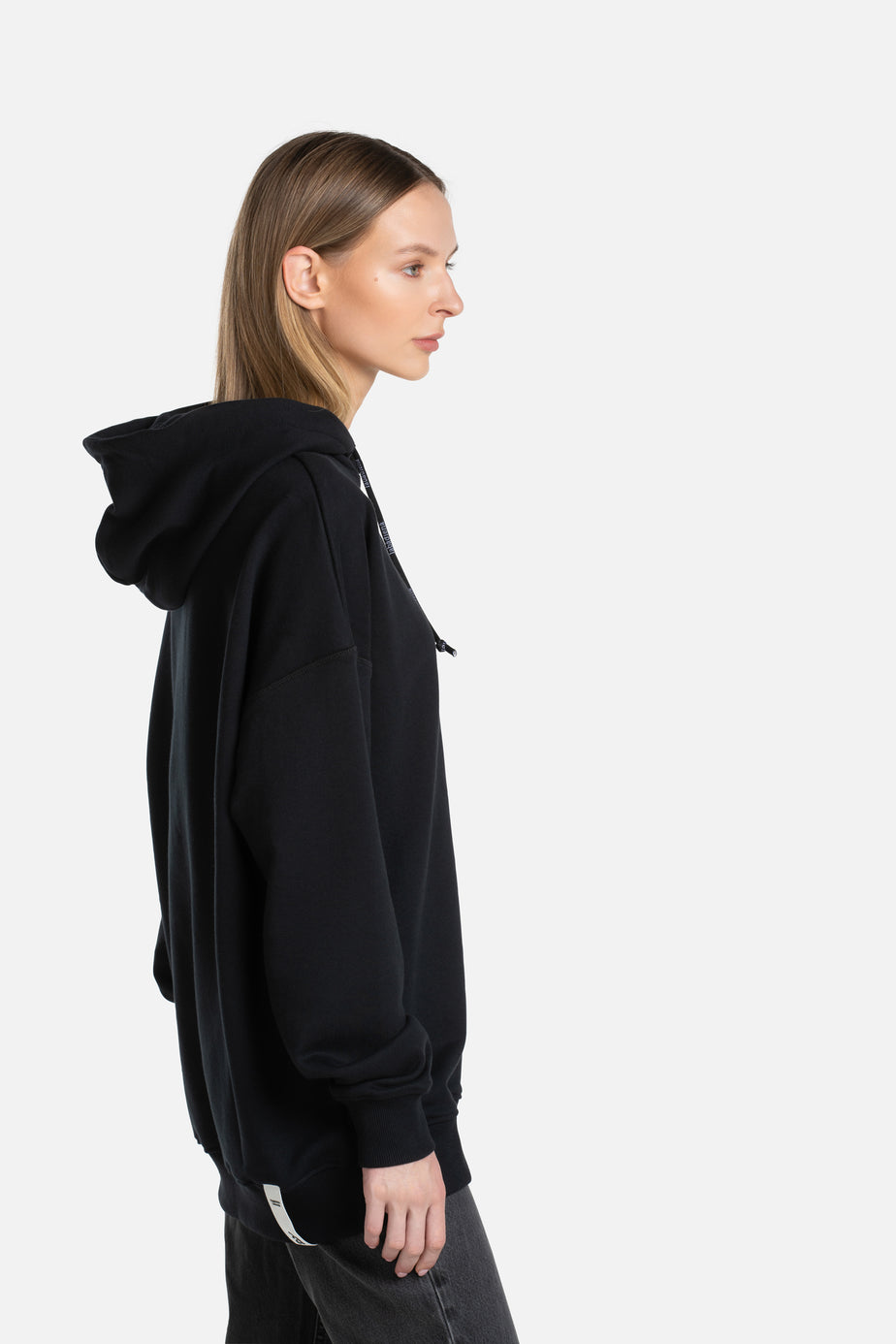 labàdienà Hoodie