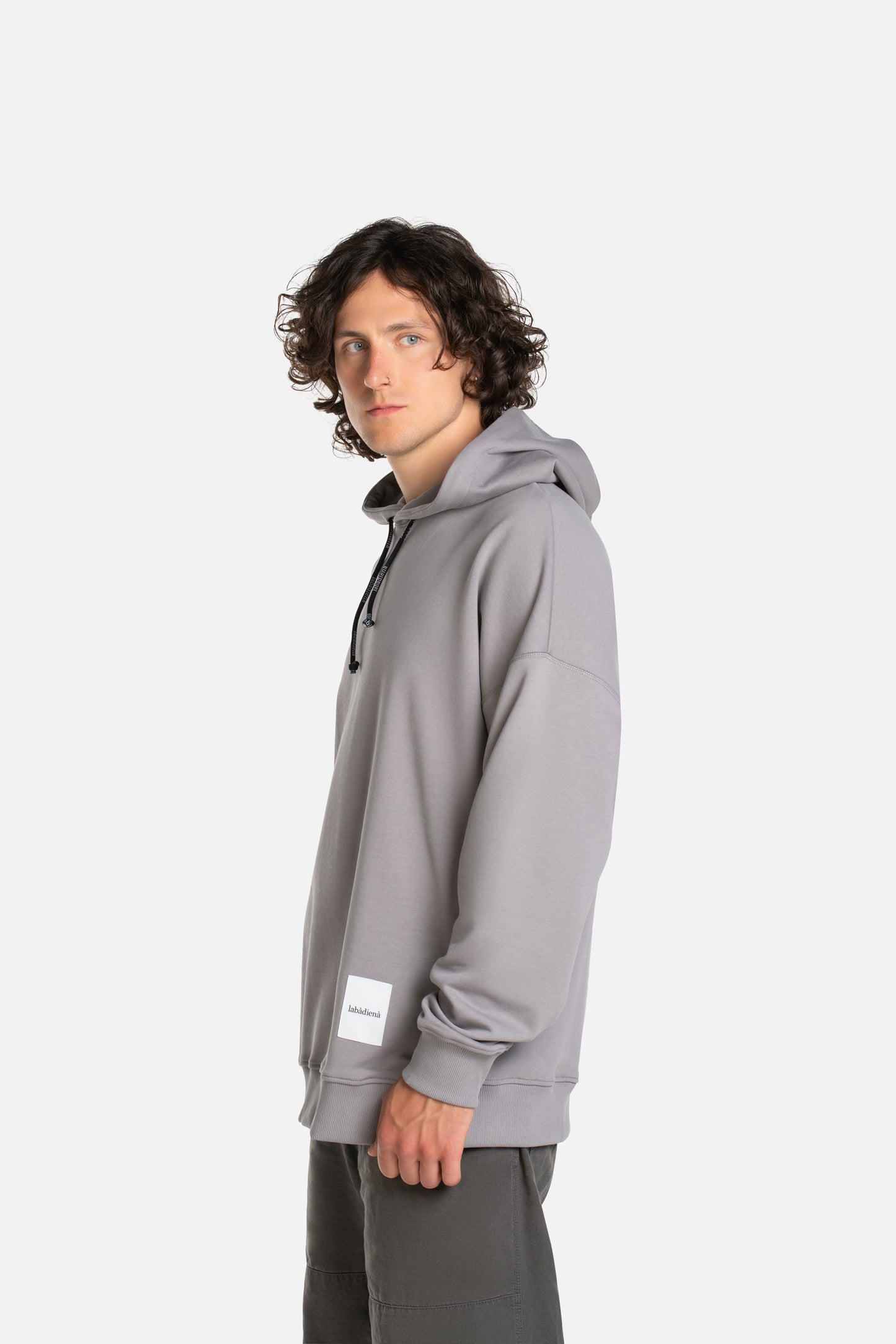 labàdienà Hoodie