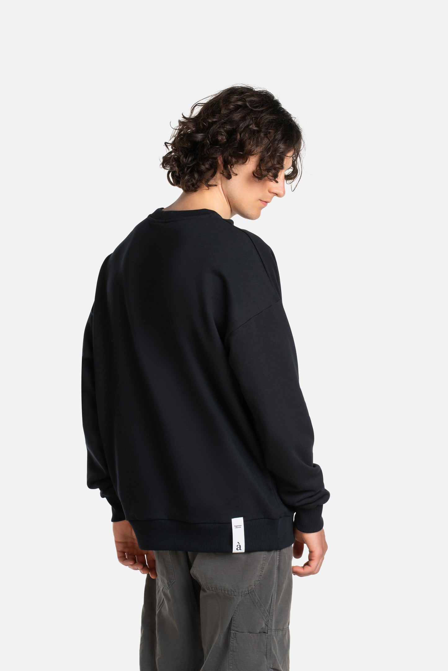 labàdienà Sweatshirt
